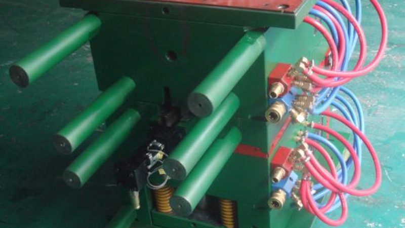 模具钢选材：揭秘影响模具寿命的关键因素**
