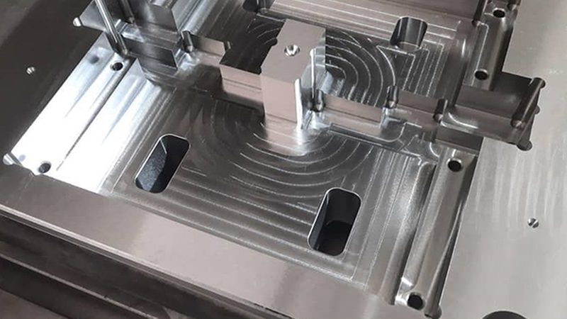 上海不锈钢五金模具定制：揭秘其核心工艺与选型要点**